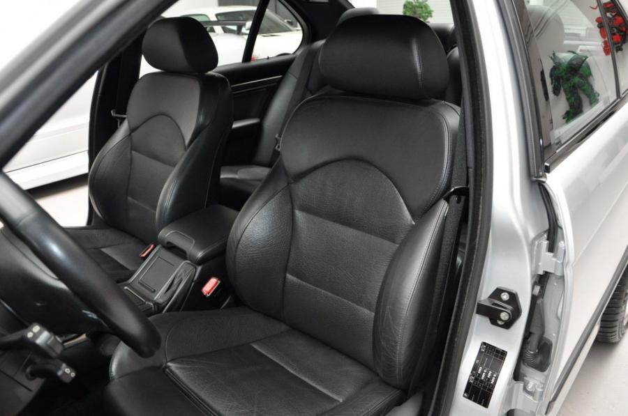 Интерьер BMW M5 (E39) 2001 года  (EU) (фото 33 из 50)